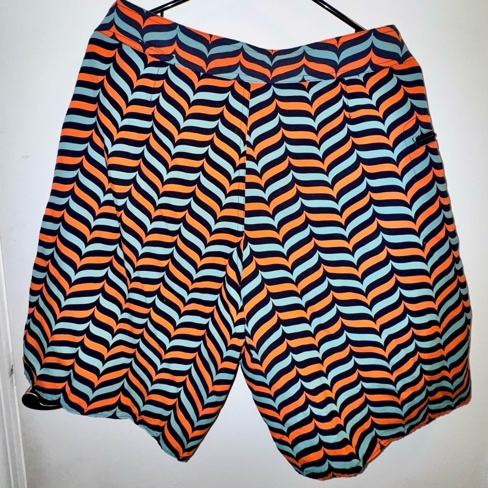 Patagonia Men's Size 32 Wavefarer Swim Shorts/Trunks - Picture 6 of 7